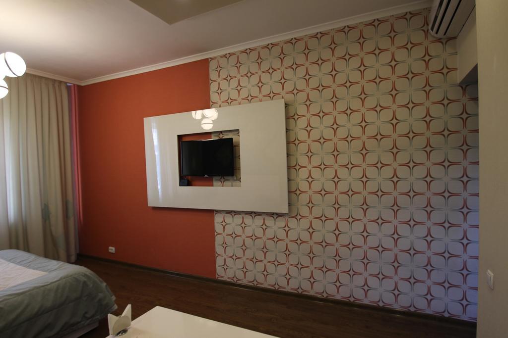 בישקק Delphin Guest House מראה חיצוני תמונה